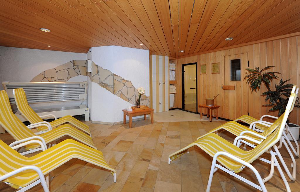 מלון Au (Vorarlberg) Haus Alpina מראה חיצוני תמונה