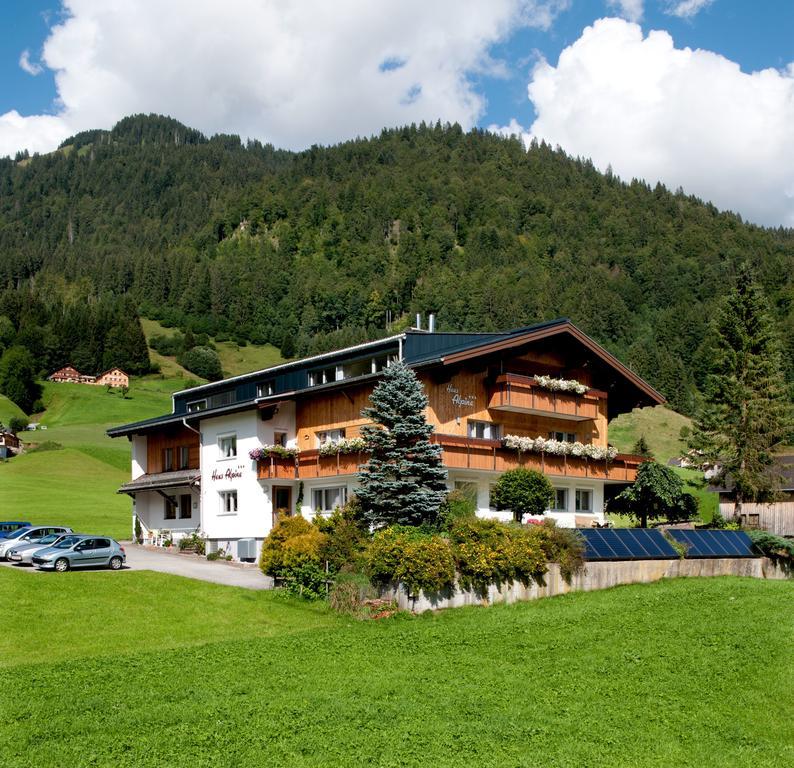 מלון Au (Vorarlberg) Haus Alpina מראה חיצוני תמונה